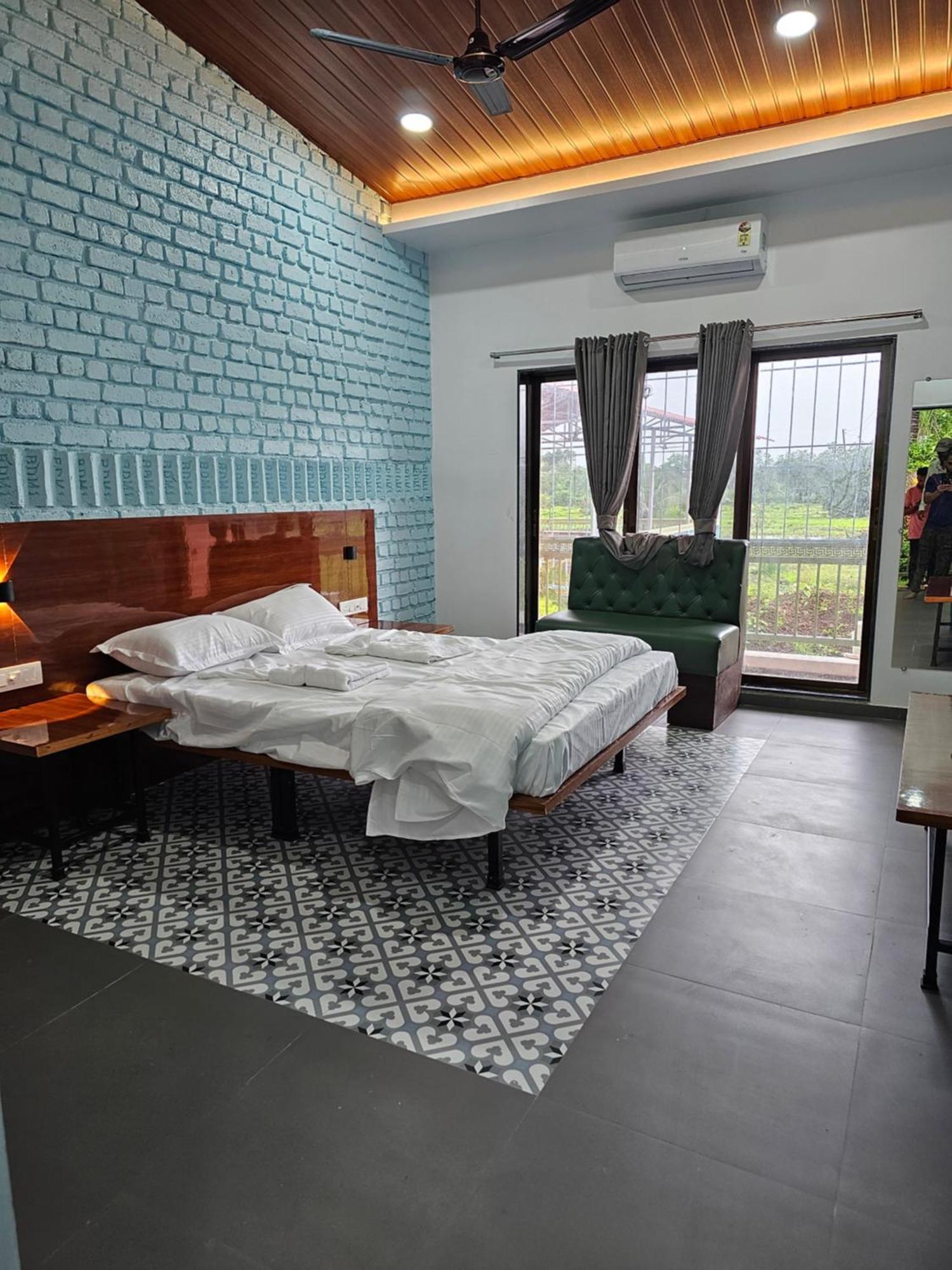 Mahalakshmi Agro Tourism Hotel Poinad Exterior photo